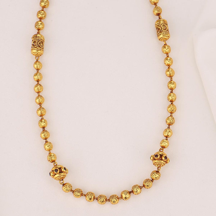 Santhiya Chain