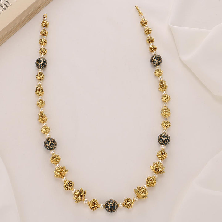 Vishakha Nagas Chain