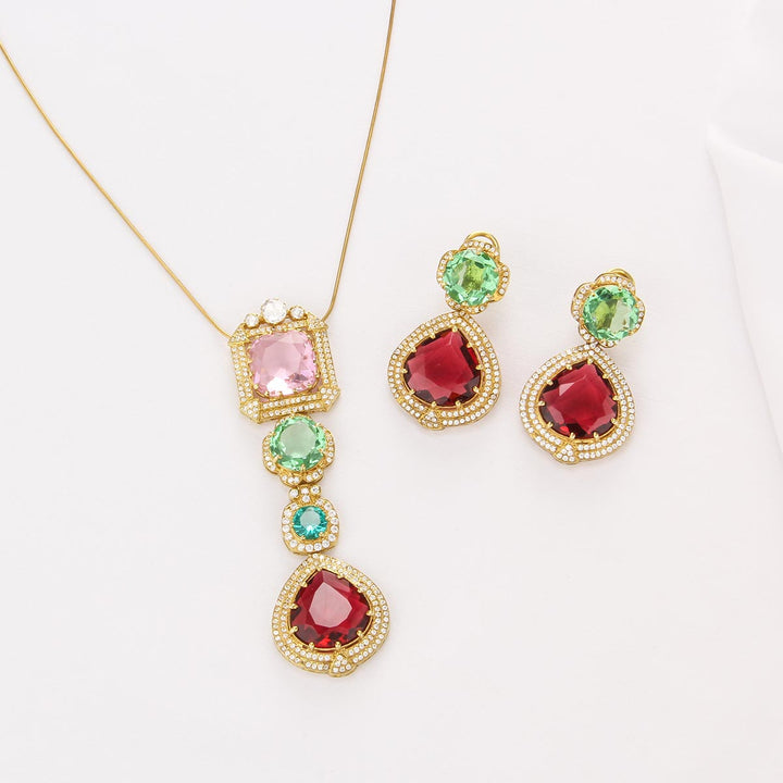 Attractive Chain With Earrings