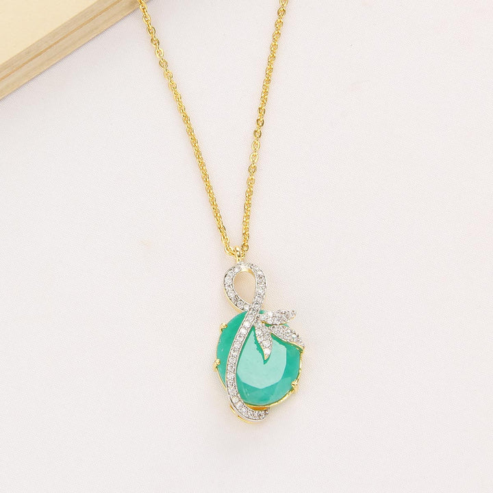 Shervitha Chain With Earrings