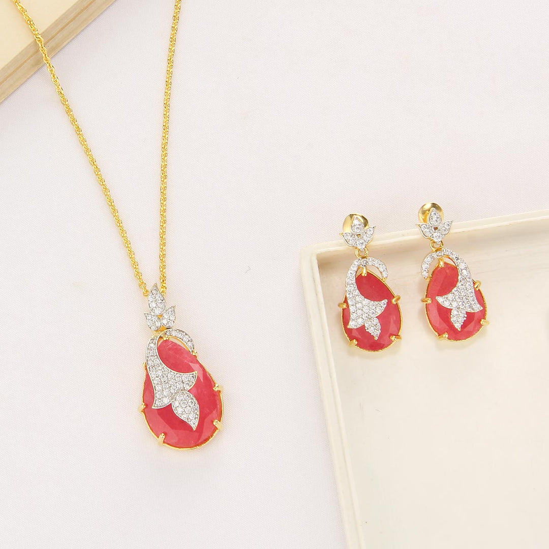 Bhavika Chain With Earrings