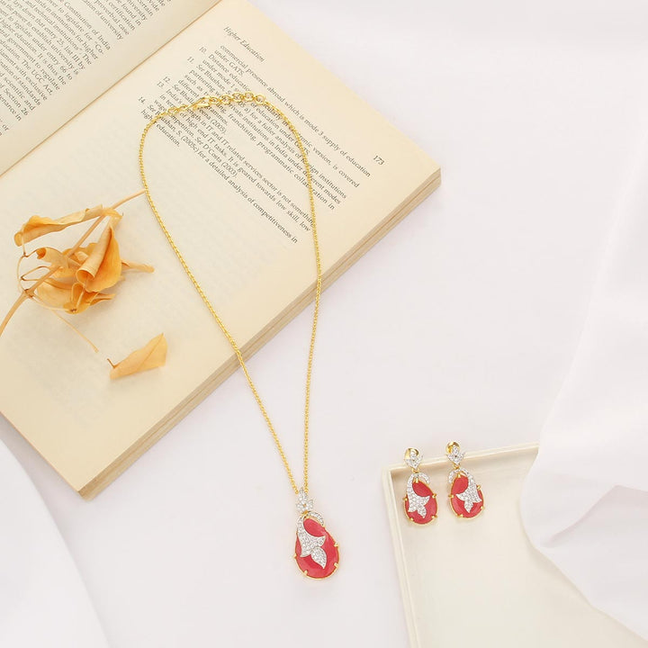 Bhavika Chain With Earrings