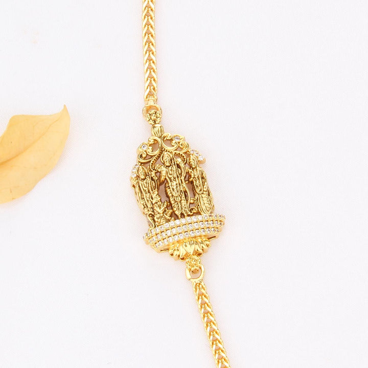 Vithisha Mugappu Chain