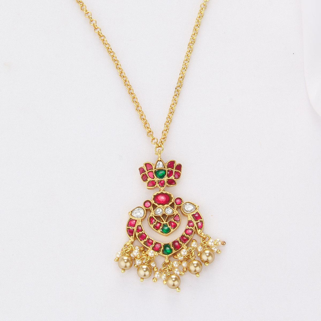 Dharshikha Chain
