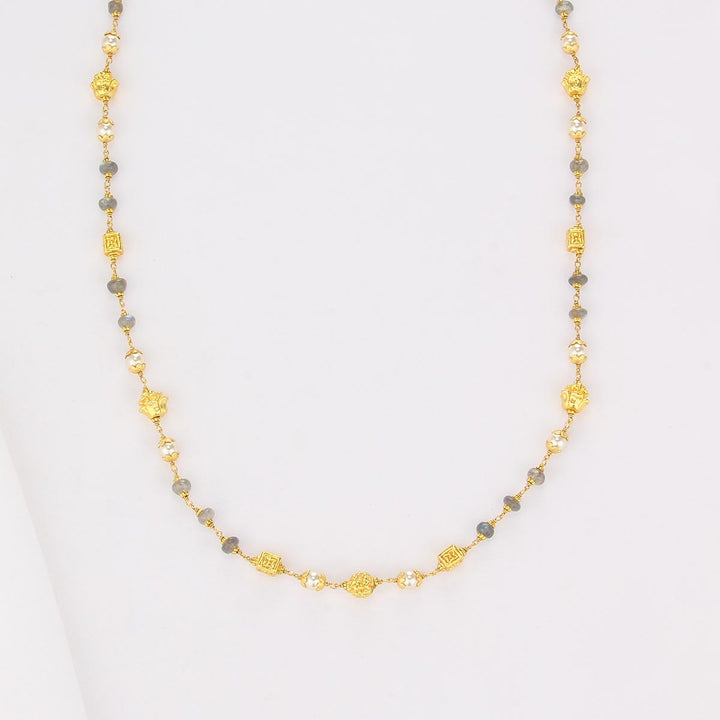 Praveena Nagas Chain