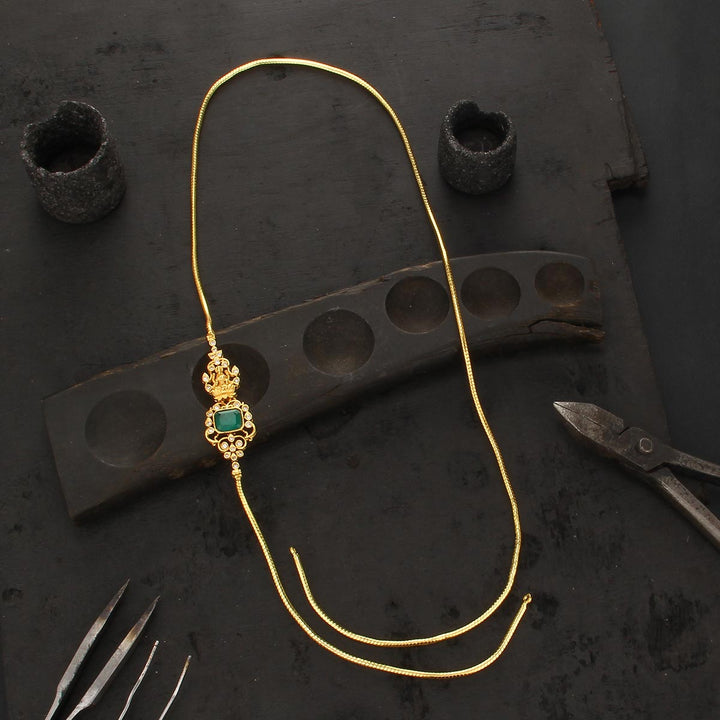 Shinning Mugappu Chain