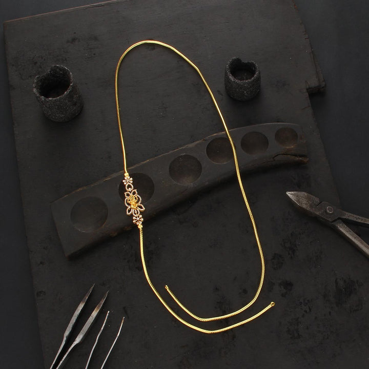 Radiant Mugappu Chain