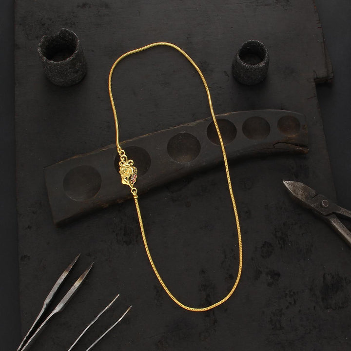 Thanviya Mugappu Chain