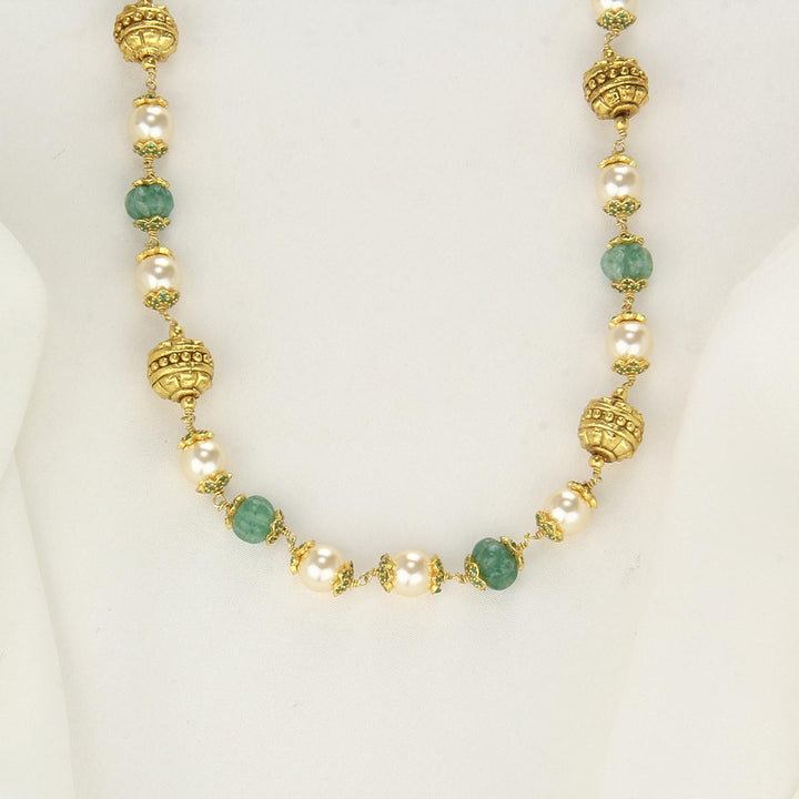Vithusha Stone Chain