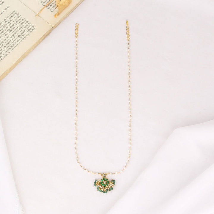 Prashikha Kundan Chain