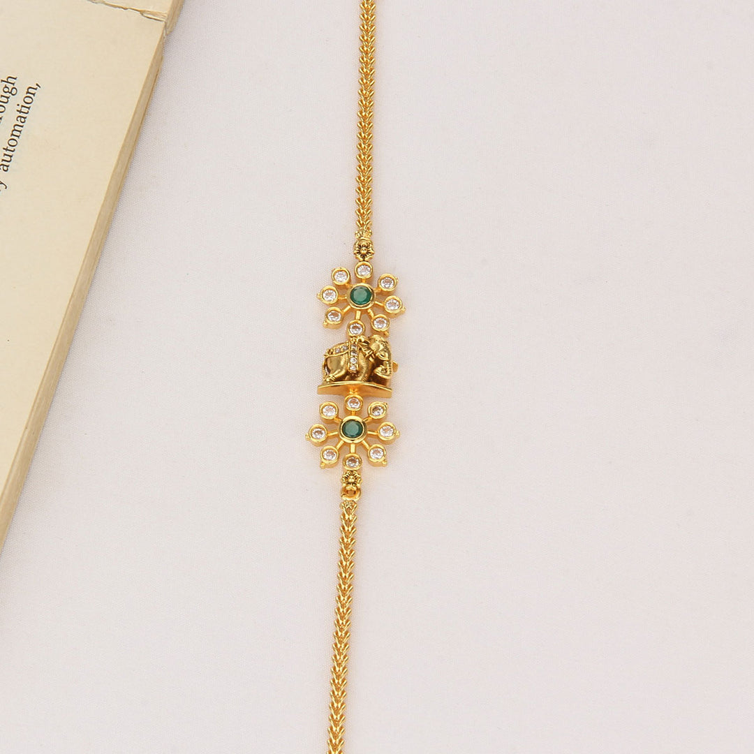 Glowing Mugappu Chain