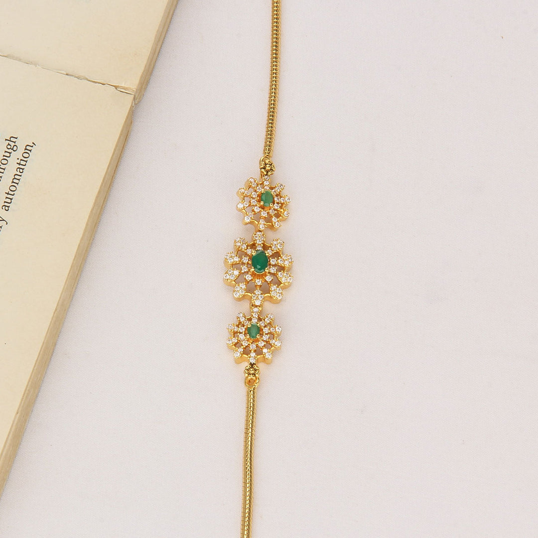 Yashira Mugappu Chain