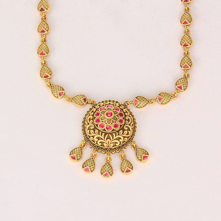 Yalini Nagas Chain Set