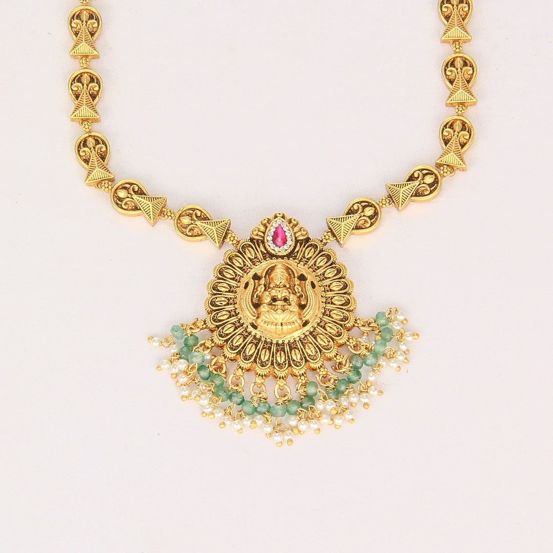 Tharshikha Nagas Chain Set