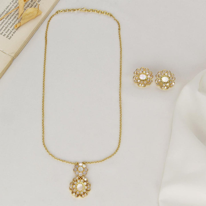 Charming Chain Set