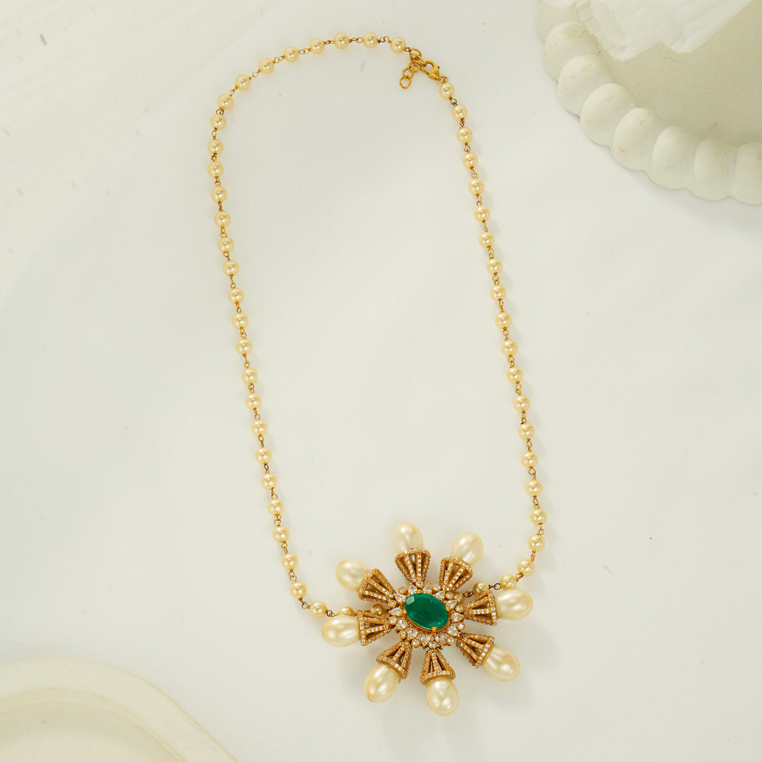 Shivikha Chain