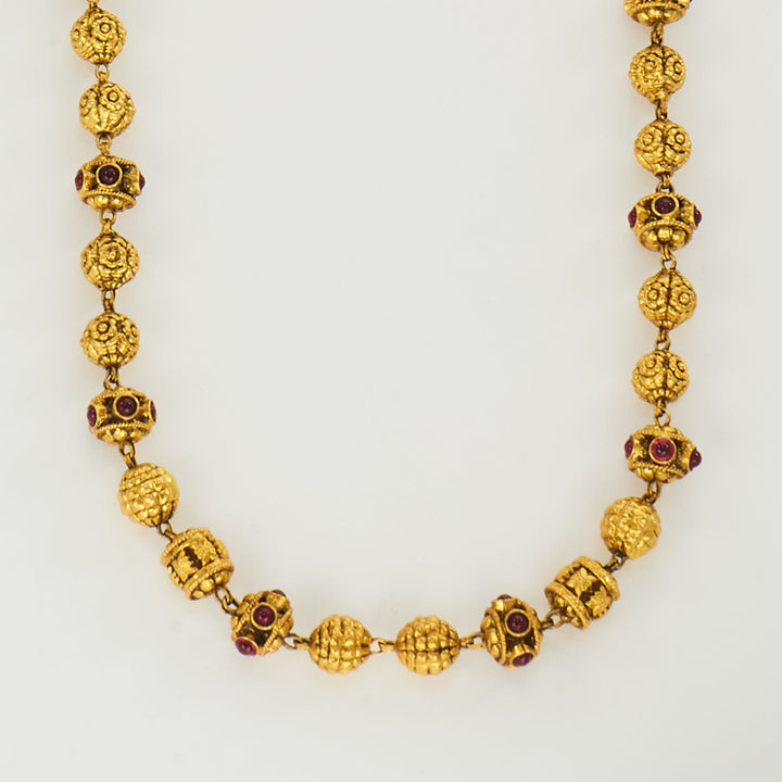 Neysha Nagas Chain