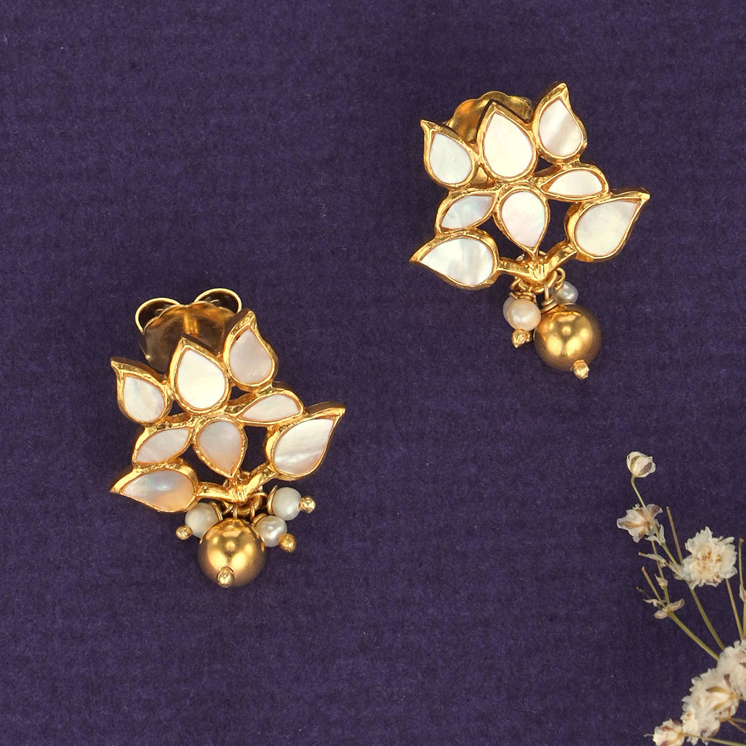 Joshika Chain With Earrings