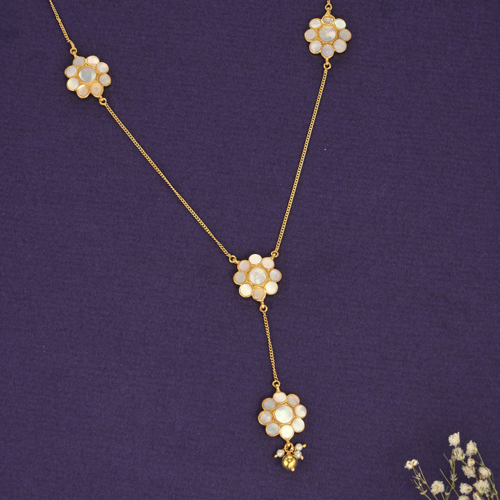 Dipthin Chain With Earrings