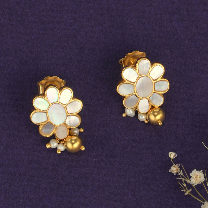 Jhivikha Chain With Earrings