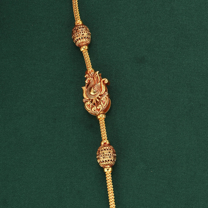 Elegant Mugappu Chain
