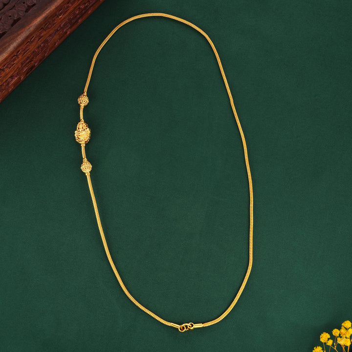 Tharvika Mugappu Chain