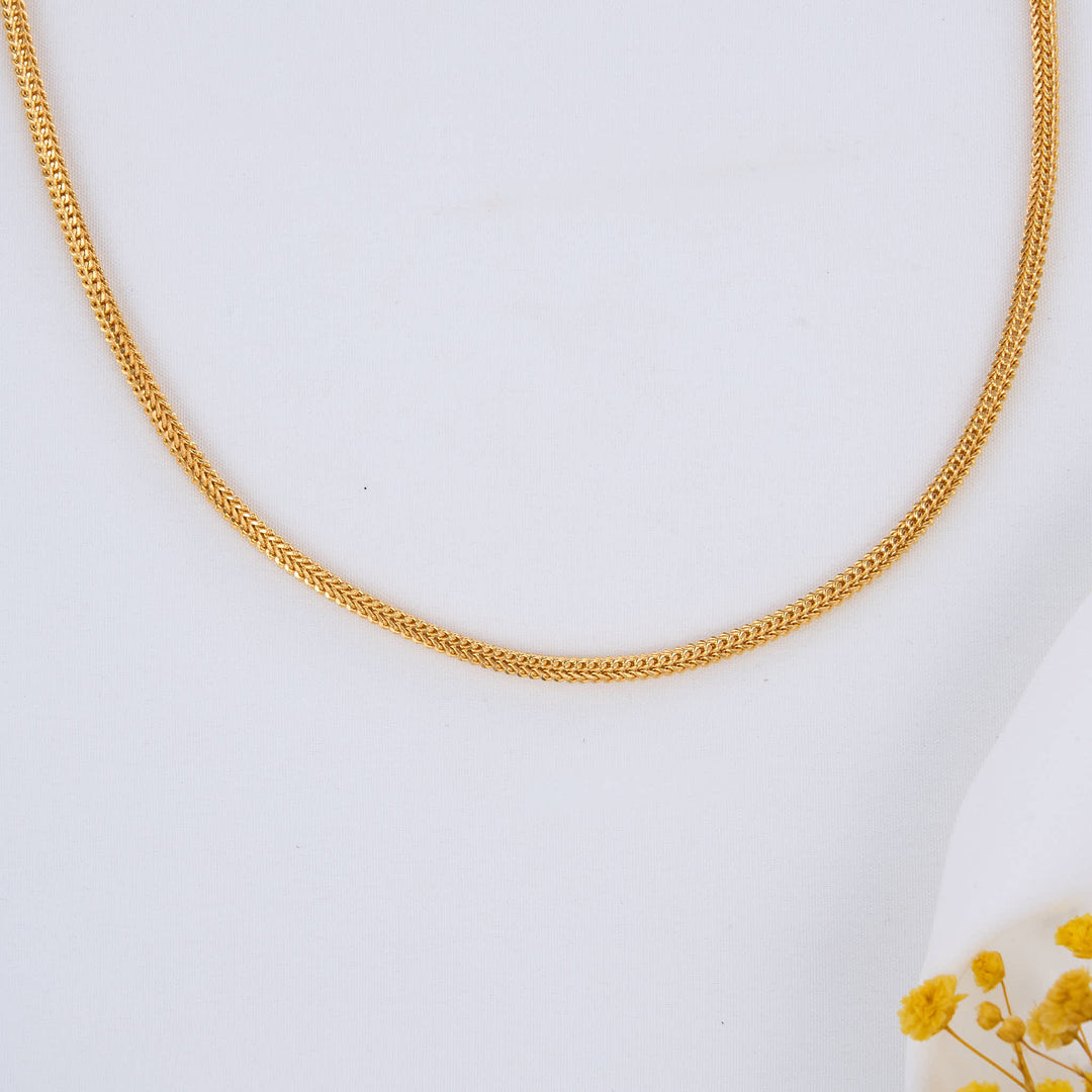 Sanchitha Plain Chain
