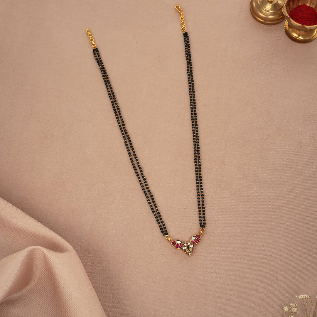 Yaazira Kundan Chain