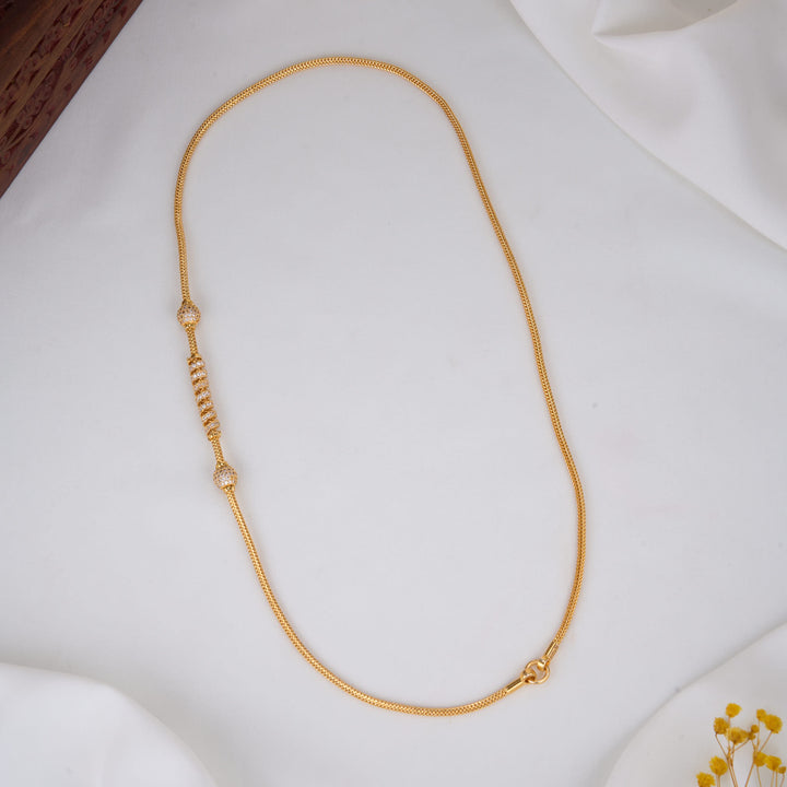 Sparkling Mugappu Chain