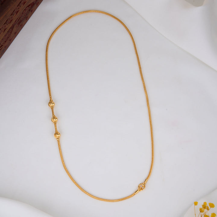 Golden Glow Mugappu Chain