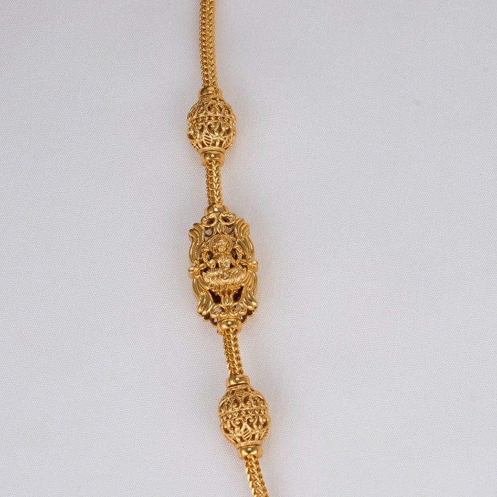 Manisha Mugappu Chain