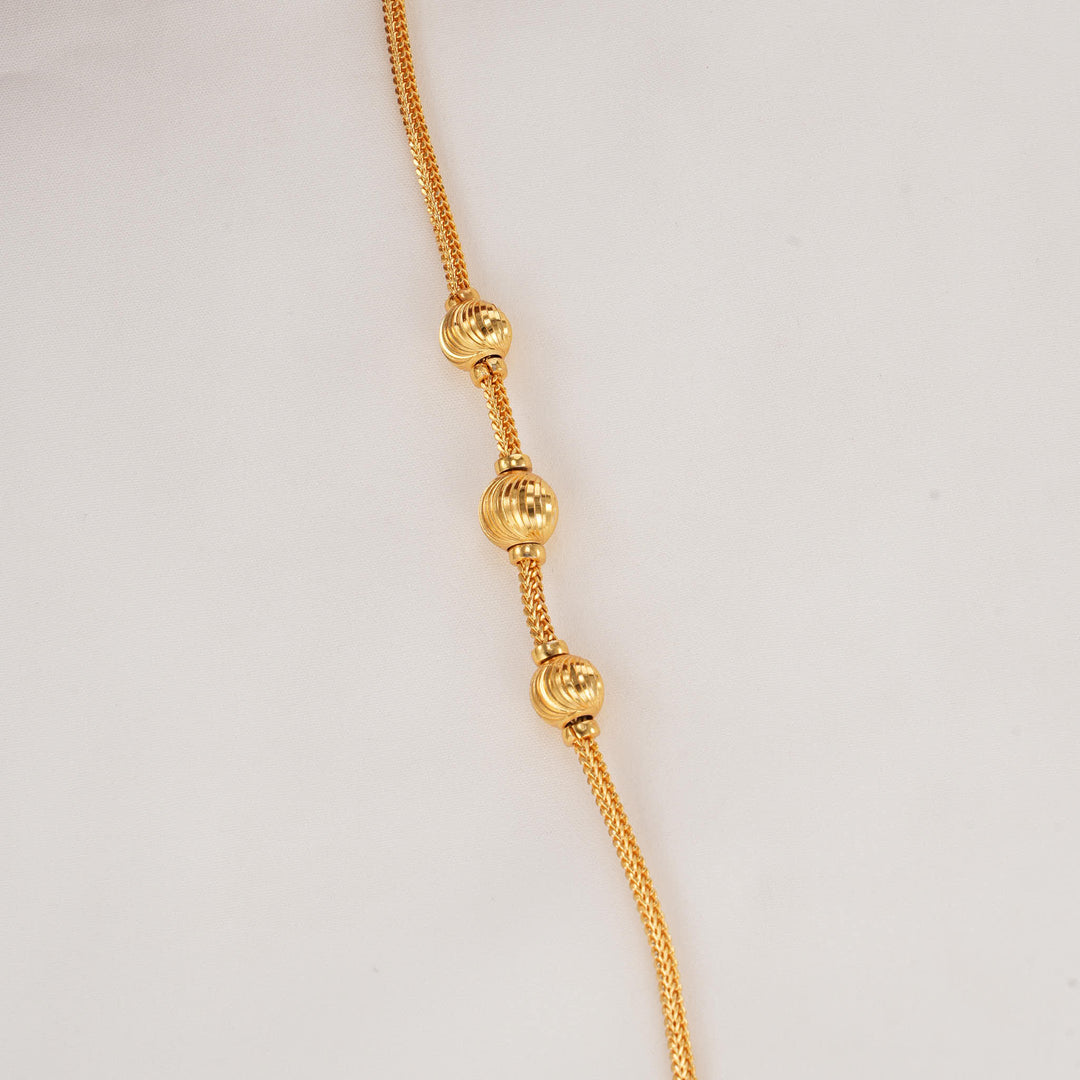 Nivanthikaa Mugappu Chain