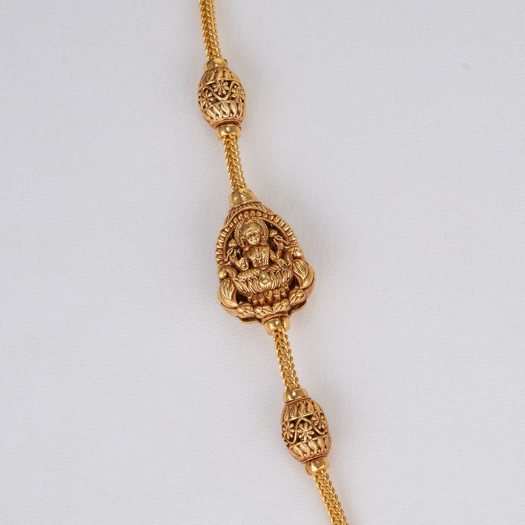 Dhananya Mugappu Chain