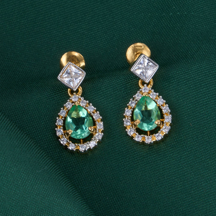 Raagini Diamond Design Chain with Earrings