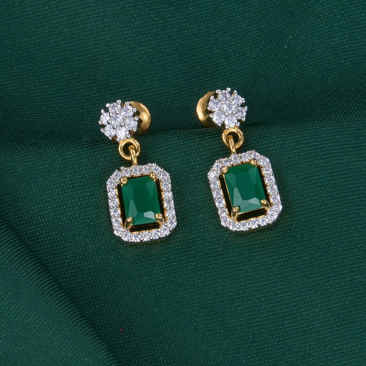 Pushpasri Diamond Design Chain with Earrings