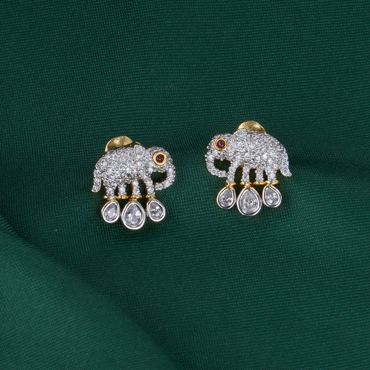 Preshti Diamond Design Chain with Earrings