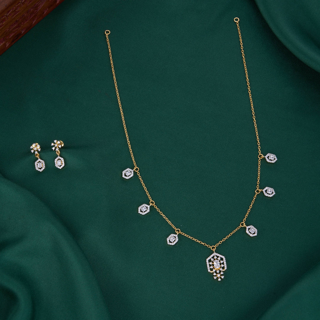 Prasanya Diamond Design Chain with Earrings