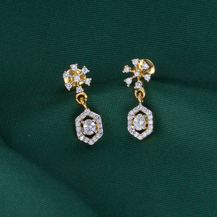 Prasanya Diamond Design Chain with Earrings