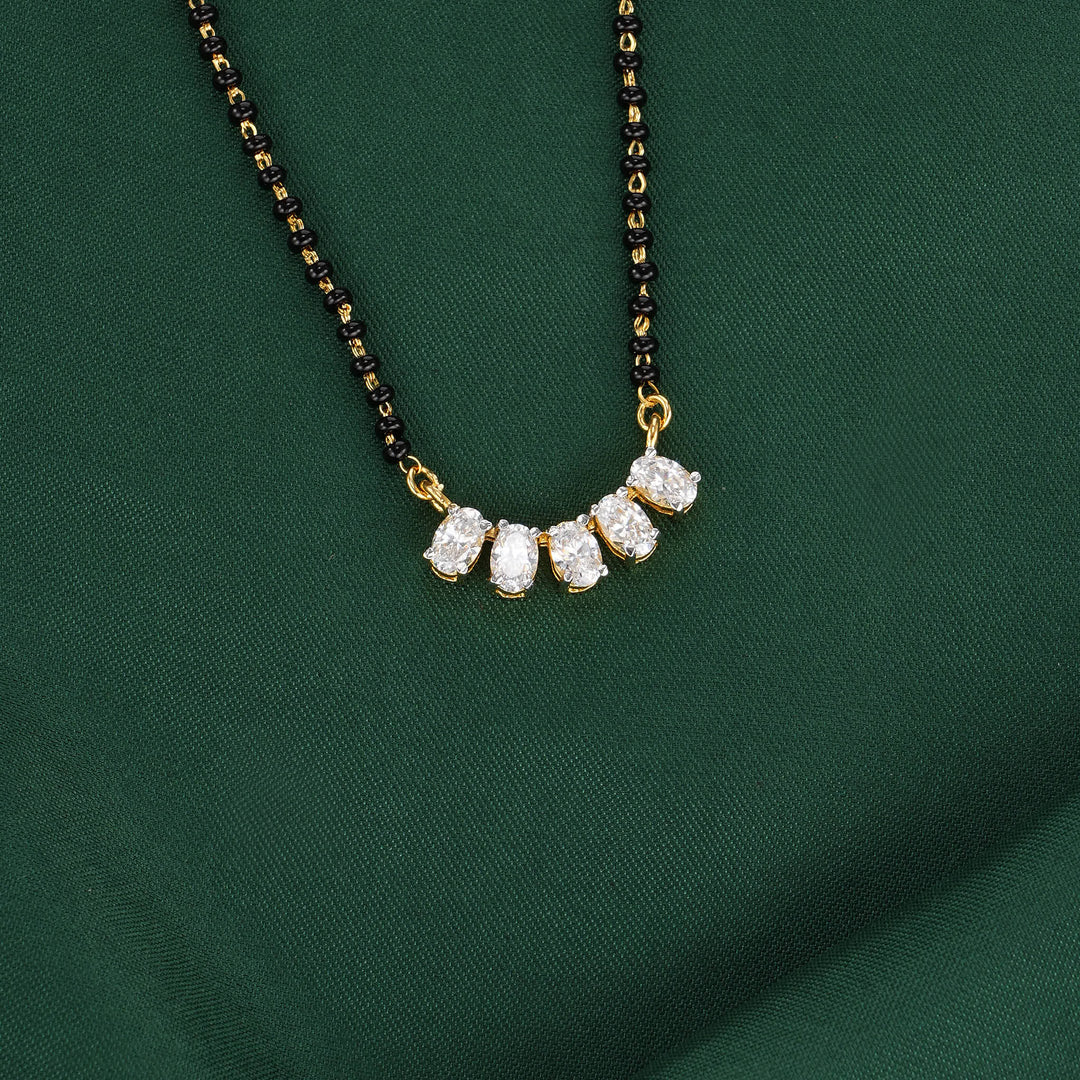 Vinisha Mangalsutra Chain With Earrings