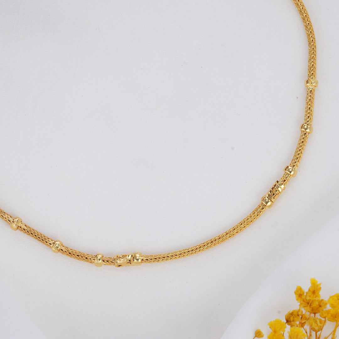 Dazzling Chain