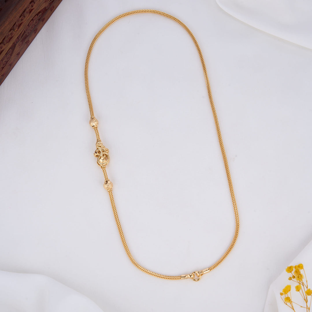 Glowing Mugappu Chain