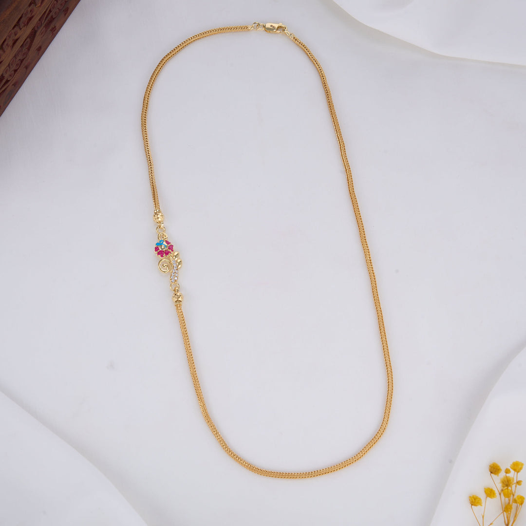 Lahitha Mugappu Chain