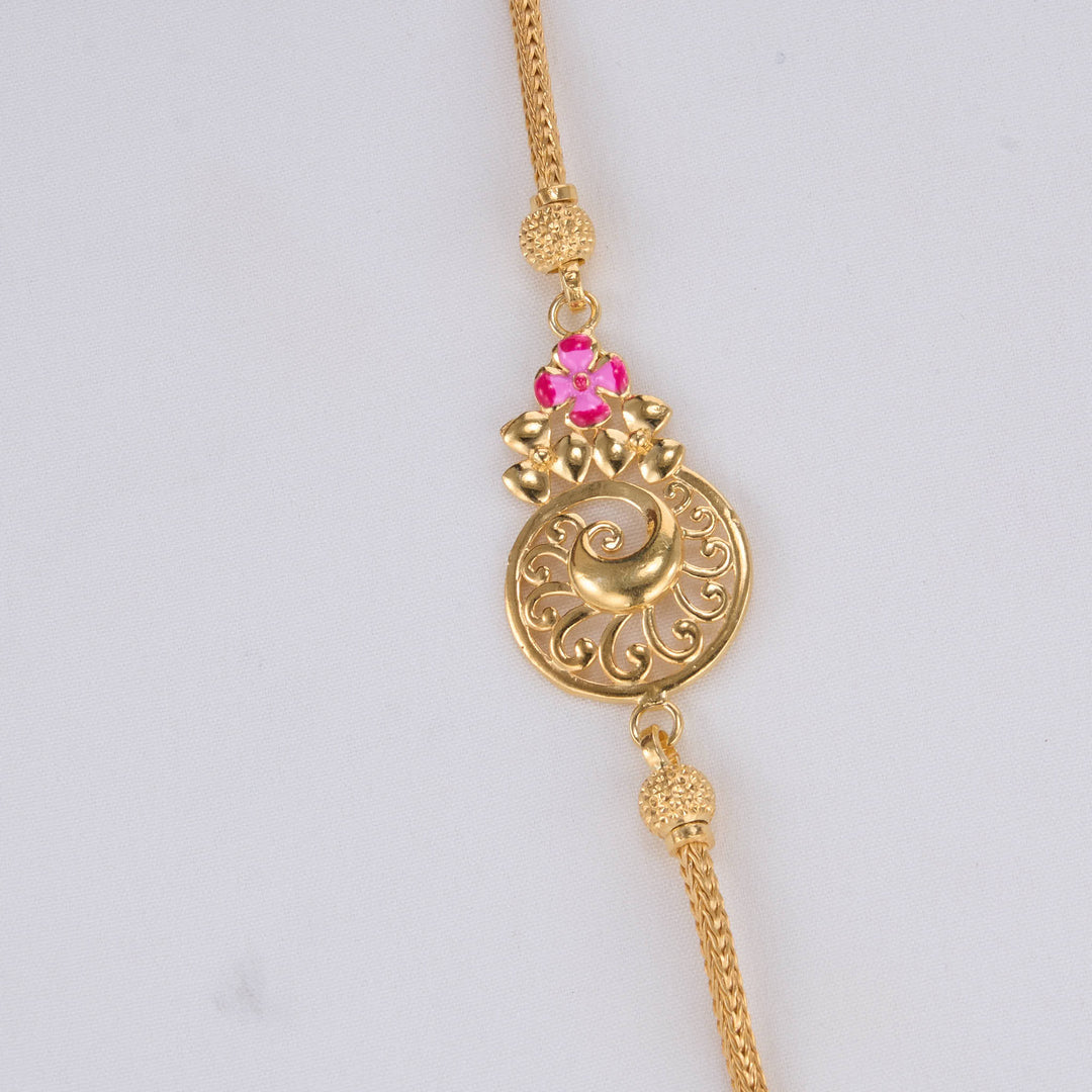 Mahitha Mugappu Chain
