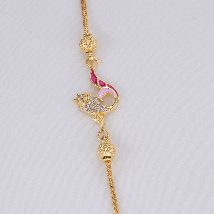 Dhanisha Mugappu Chain