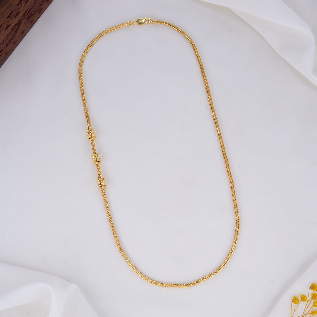 Mahita Mugappu Chain