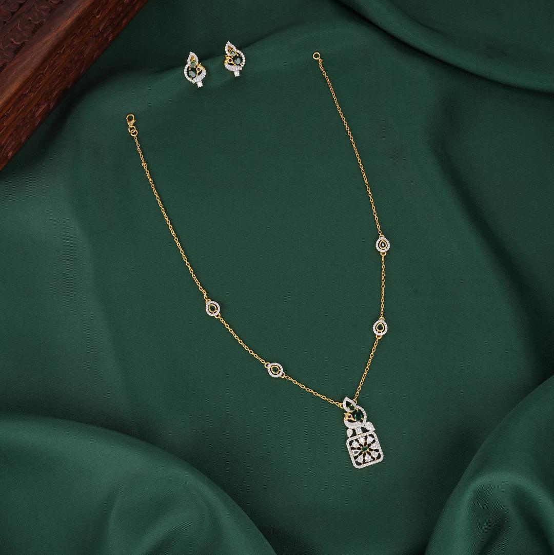 Trendy Diamond Design Chain with Earrings