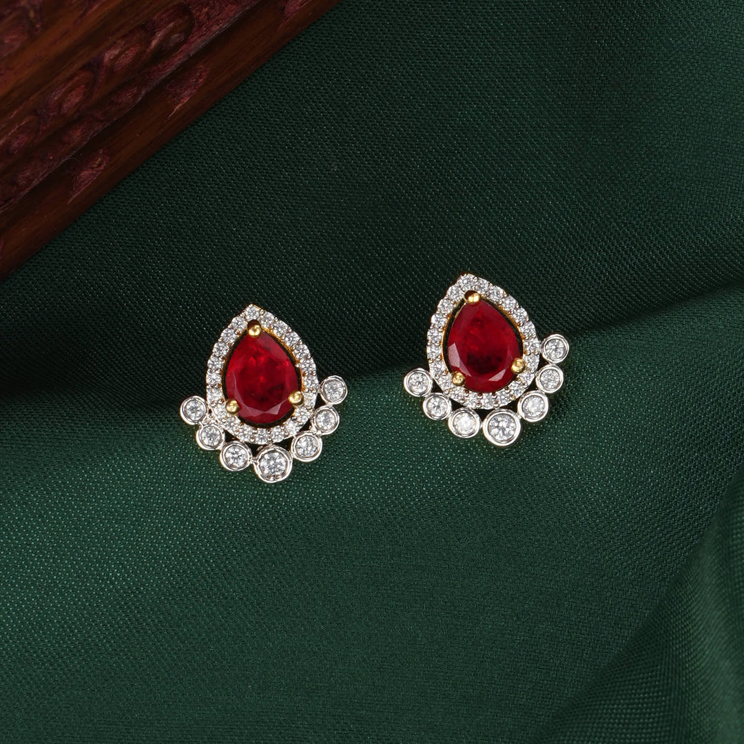 Glow Diamond Design Chain with Earrings