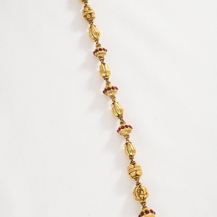 Ginervaa Nagas Chain