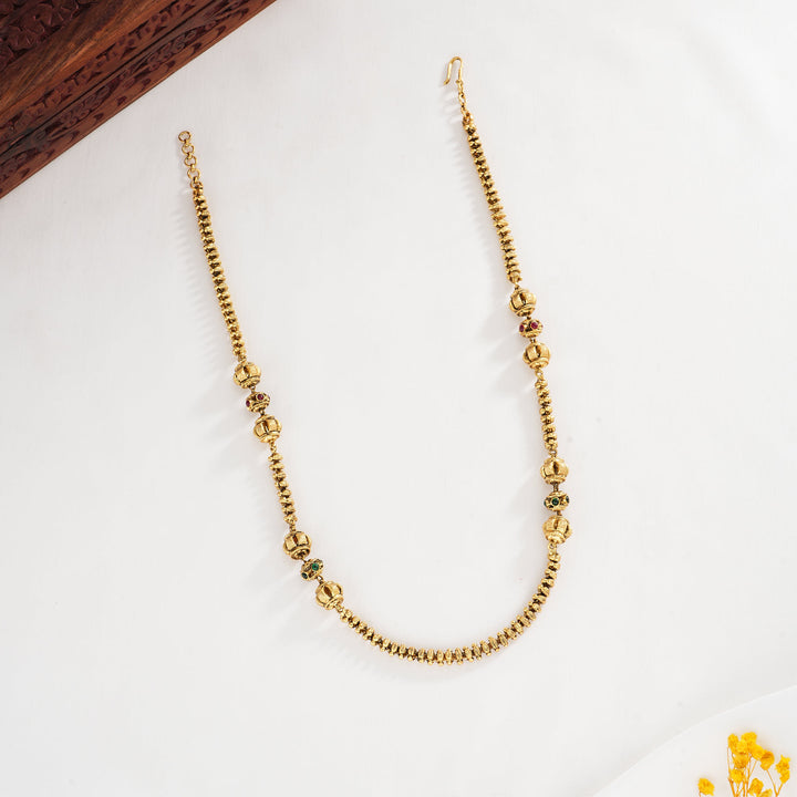 Henisha Nagas Chain