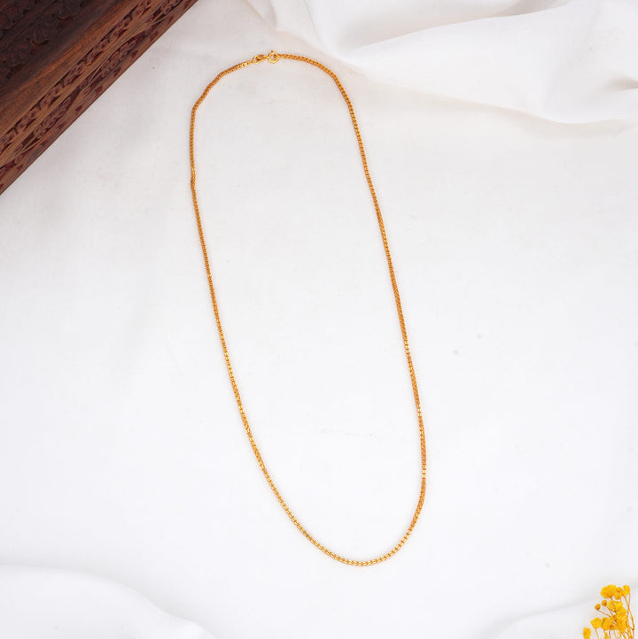 Vibrant Plain Chain